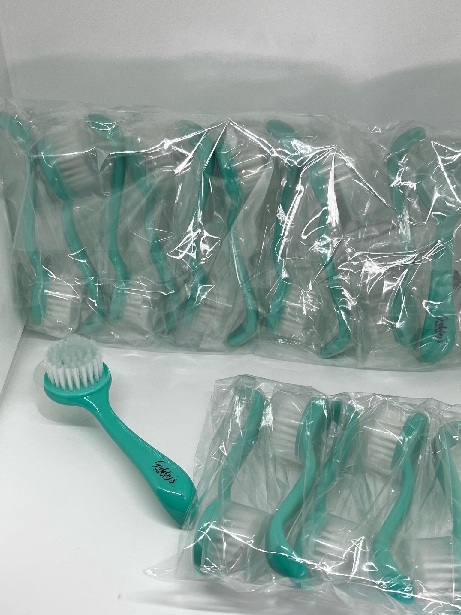 Manicure-Dust Brush / Solid Teal